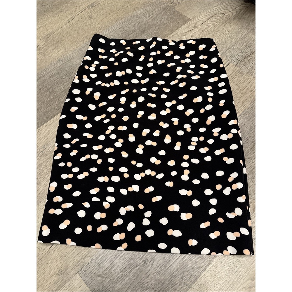 Philosophy Size 8 Pencil Skirt Black‎ With Peach and White Dots Back Slit